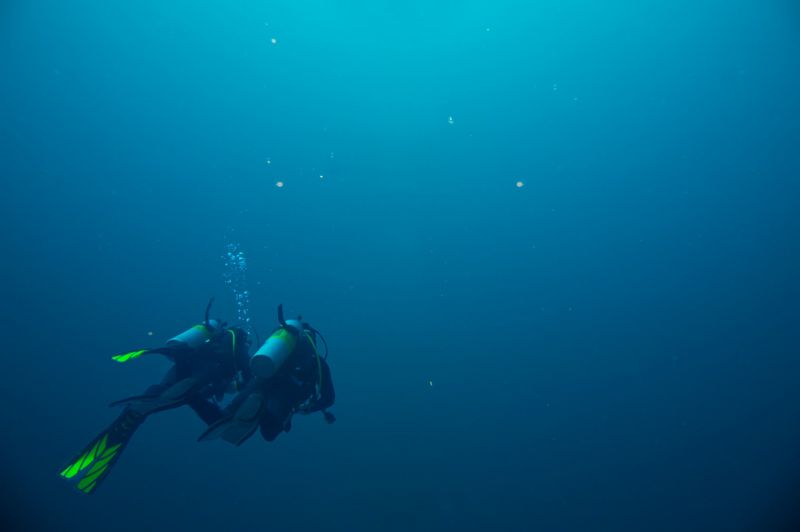 Plongée sous-marine (temps de se mouiller)